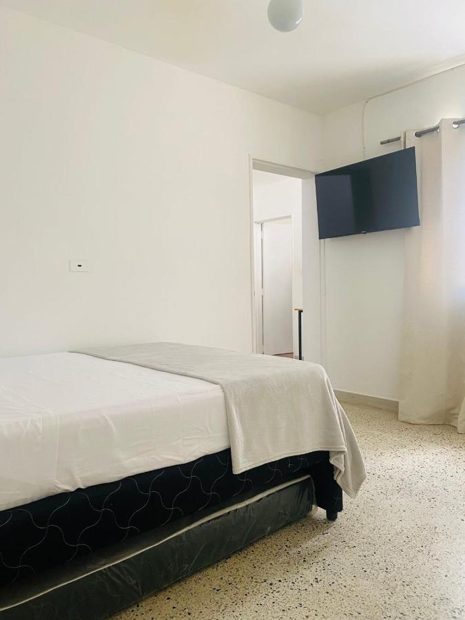 Aparta Hotel Mediterraneo Estadio Medellín Kamer foto