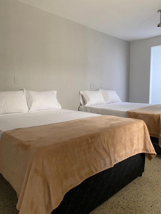 Aparta Hotel Mediterraneo Estadio Medellín Buitenkant foto